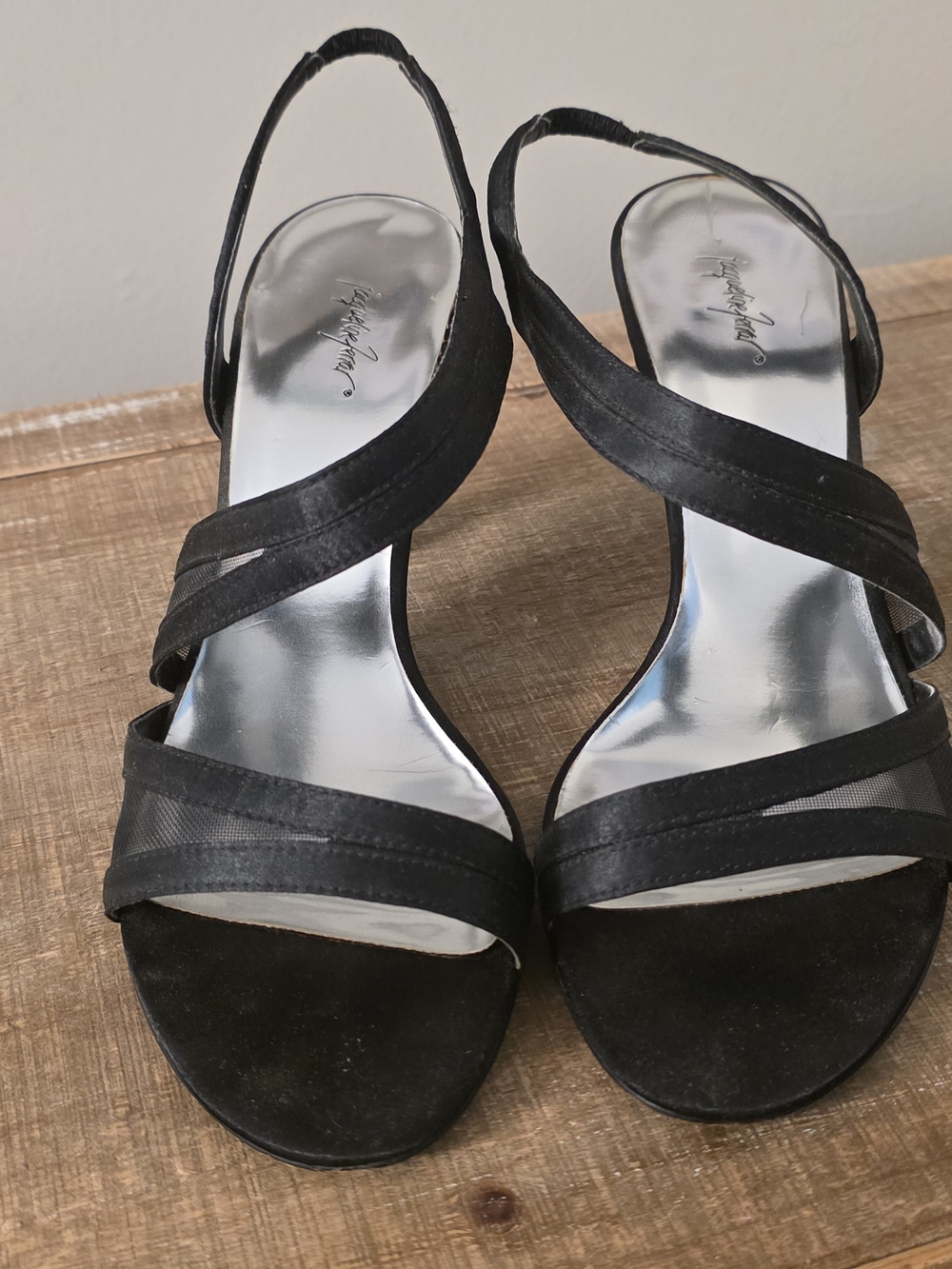 Jacqueline Ferrar Black Slingback Evening Sandals